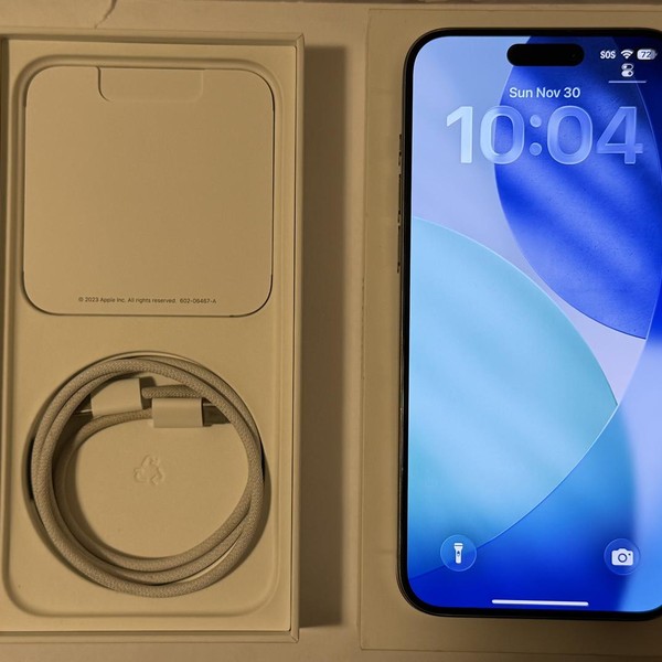 Apple iPhone 15 Pro Max - Unlocked, 256 GB, Natural, A2849