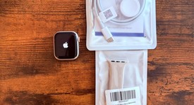 Good
													Apple Watch Series 8 41mm - Unlocked, Starlight, A2772 - Cellular, Aluminum, photo 2 of 11