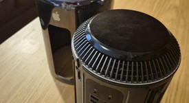 Good
													Mac Pro (2013) - Black, photo 1 of 14