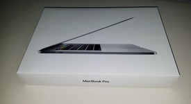 Mint
													MacBook Pro 2016 (With Touch Bar) - 15" - Gray, 256 GB, 16 GB, photo 4 of 6