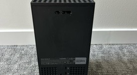 Good
													Xbox Series X (2020) - Black, 1 TB, standard, photo 3 of 9