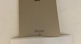 Good
													Apple iPhone SE 1st Gen 2016 - Unlocked, Gold, 16 GB, A1662, photo 1 of 5