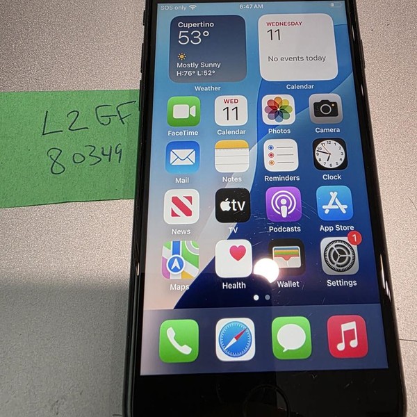 Apple iPhone SE 3rd Gen 2022 - Unlocked, 128 GB, Midnight, A2595