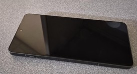 Good
													OnePlus 13R - Unlocked, Nebula Noir, 256 GB, 12 GB, photo 4 of 20