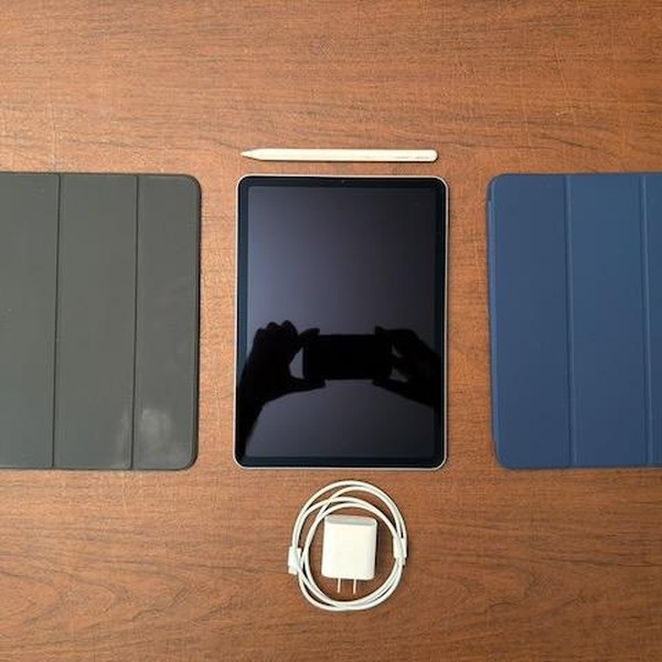 Apple iPad Air (4th Gen) - Wi-Fi, 64 GB, Sky Blue, A2316