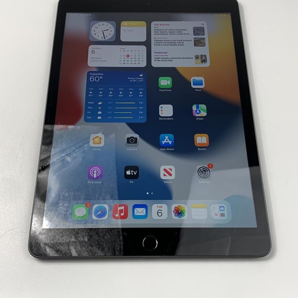 Apple iPad 7th Gen - Unlocked, 32 GB, Gray, A2198