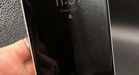 Fair
													Google Pixel 2 XL - Verizon, Black & White, 64 GB, Verizon Edition, photo 4 of 6