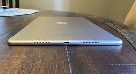 Good
													Apple iPad Pro 10.5" - Wi-Fi, Gray, 64 GB, photo 4 of 11