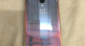 Good
													OnePlus 8 - T-Mobile, Glow, 128 GB, 8 GB, IN2017, photo 2 of 7