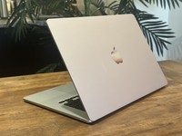 MacBook Air 2023 - 15"