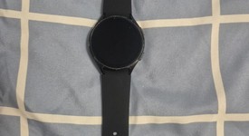 Good
													Samsung Galaxy Watch4 - Unlocked, Custom, 44mm, Bespoke Edition, photo 4 of 7