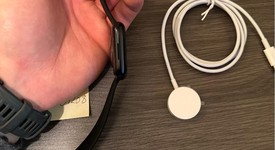 Good
													Apple Watch Series 9 45mm - Unlocked, Midnight, A2984 - Cellular, Aluminum, photo 4 of 5