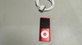 Fair
													Apple iPod Nano 4th Gen - Red, 8 GB, photo 1 of 10