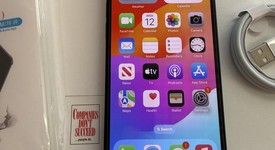 Mint
													Apple iPhone 13 - Unlocked, Midnight, 128 GB, A2482, photo 2 of 9