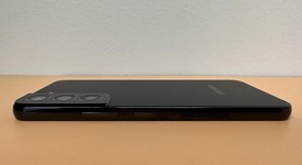 Good
													Samsung Galaxy S22 - Unlocked Non-US, Black, 256 GB, 8 GB, SM-S901B/DS, photo 4 of 8