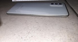 Good
													Samsung Galaxy M52 5G - Unlocked Non-US, White, 128 GB, 8 GB, photo 5 of 7