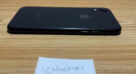 Fair
													Apple iPhone Xr - Unlocked, Black, 64 GB, A1984, photo 4 of 8