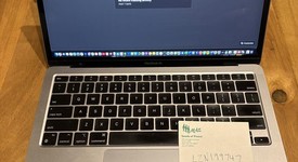 Good
													MacBook Air 2020 - 13" - Apple M1, Gray, 512 GB, 16 GB, photo 1 of 14