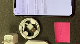 Good
													Apple iPhone Xs Max - AT&T, Gold, 64 GB, A1921, photo 1 of 8