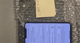 Good
													Apple iPhone Xs Max - Unlocked, Gold, 64 GB, A1921, photo 3 of 11