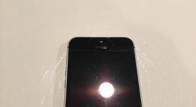 Good
													Apple iPhone SE 1st Gen 2016 - Verizon, Grey, 16 GB, A1662, photo 5 of 10