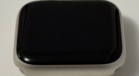 Mint
													Apple Watch SE 2nd Gen 40mm - Starlight, A2722 - GPS, Aluminum, photo 5 of 6