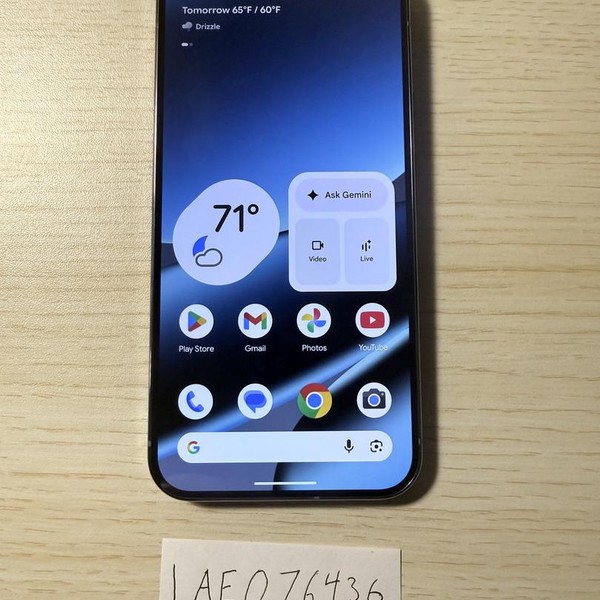 Google Pixel 10 Pro XL - Unlocked, 1 TB, Moonstone, GUL82