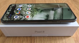 Mint
													Google Pixel 8 - Google Fi, Hazel, 128 GB, 8 GB, G9BQD, Sub-6 5G, photo 5 of 11