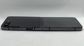 Good
													Samsung Galaxy Z Flip5 - Spectrum, Graphite, 256 GB, 8 GB, SM-F731U, photo 2 of 3