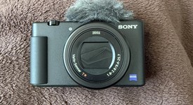 Mint
													Sony ZV-1, photo 6 of 6