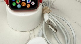 Fair
													Apple Watch Series 6 40mm - Red, A2291 - GPS, Aluminum, photo 1 of 7