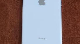 Mint
													Apple iPhone 8 Plus - Unlocked, Silver, 64 GB, A1864, photo 3 of 12