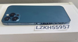 Good
													Apple iPhone 12 Pro Max - Unlocked, Pacific Blue, 256 GB, A2342, photo 4 of 8