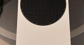 Mint
													Xbox Series S (2020) - Robot White, 1 TB, photo 3 of 8