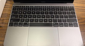 Fair
													Macbook Retina 2017 - 12" - Core m3, Gray, 256 GB, 8 GB, photo 2 of 9