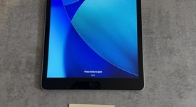 Fair
													Apple iPad 9th Gen - Wi-Fi, Silver, 64 GB, A2602, photo 2 of 13