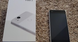 Mint
													Google Pixel 2 - Verizon, White, 64 GB, Verizon Edition, photo 4 of 5