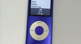 Mint
													Apple iPod Nano 4th Gen - Purple, 16 GB, photo 4 of 6