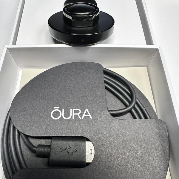 Oura Ring Gen 3 - Black, Size 10, Heritage