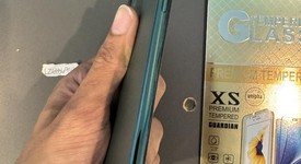 Good
													Apple iPhone 11 Pro Max - Unlocked, Green, 64 GB, A2161, photo 5 of 7