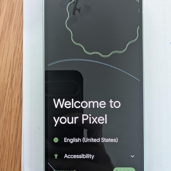 Google Pixel 9 - Unlocked, 128 GB, Wintergreen, 12 GB, G2YBB