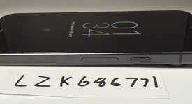 Good
													Google Pixel 9 - Unlocked, Obsidian, 128 GB, 12 GB, G2YBB, photo 5 of 9
