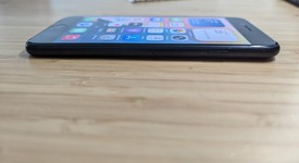 Fair
													Apple iPhone SE 3rd Gen 2022 - Unlocked, Midnight, 64 GB, A2595, photo 4 of 15