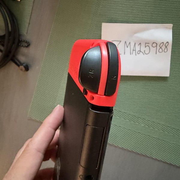 Nintendo Switch - OLED - 64 GB, Red & Blue