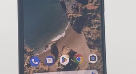 Mint
													Google Pixel 2 XL - Unlocked, Black, 64 GB, Google Edition, photo 1 of 5