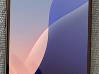 Apple iPhone 16