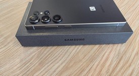 Good
													Samsung Galaxy S25 Ultra - Unlocked, Black, 256 GB, 12 GB, SM-S938U1, photo 4 of 4