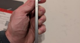 Good
													Samsung Galaxy S25 Edge - Unlocked, Icy Blue, 256 GB, 12 GB, SM-S937U1, photo 5 of 9