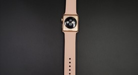 Mint
													Apple Watch Series 3 38mm - Unlocked, Gold, A1860, Aluminum, photo 6 of 6