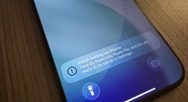 Mint
													Apple iPhone Air - Unlocked, Space Black, 512 GB, A3260, photo 2 of 11